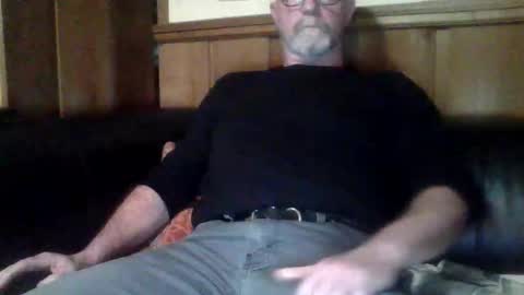 redfox60010 online show from 04-20-26, 10:33