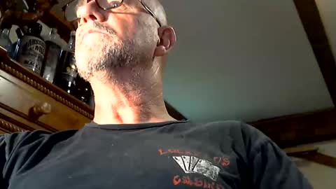 Snapshot of redfox60010 chatting on 06-08-26, 08:53 redfox60010 online show from 06-08-26, 08:53