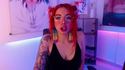Snapshot of redgirrl_77 chatting on 06-05-26, 12:00 Mere online show from 06-05-26, 12:00