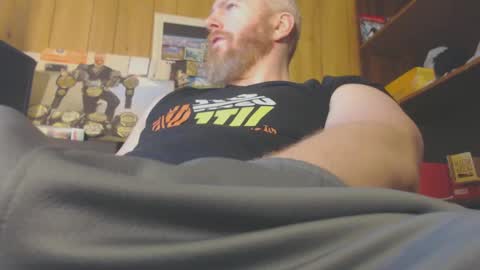 Snapshot of redhead4fun chatting on 02-02-25, 02:48 theredhead4fun online show from 02-02-25, 02:48