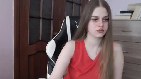 Lily online show from 02-06-26, 03:00