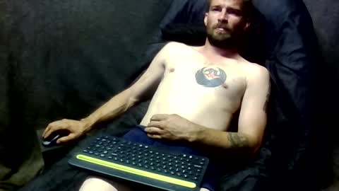 Kevin online show from 11-09-25, 02:10