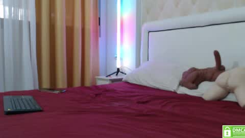 Steve Blond online show from 04-21-26, 06:01