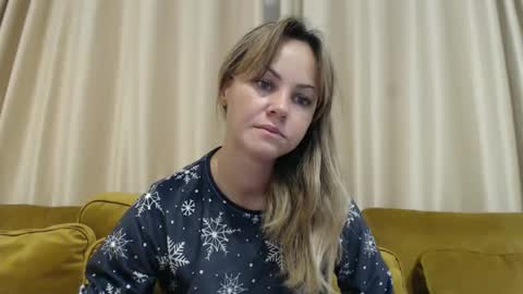 RedJessica online show from 09-27-25, 03:44