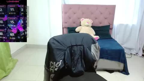 redlips_f_w online show from 02-24-26, 09:57