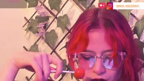 Snapshot of redmeloddy chatting on 11-04-25, 10:31 Meloddy online show from 11-04-25, 10:31