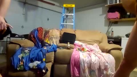 Redrocket firefox online show from 12-25-24, 05:48