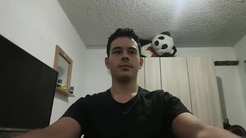 Snapshot of redsoul951869 chatting on 10-03-25, 03:47 RedsoulReaver online show from 10-03-25, 03:47