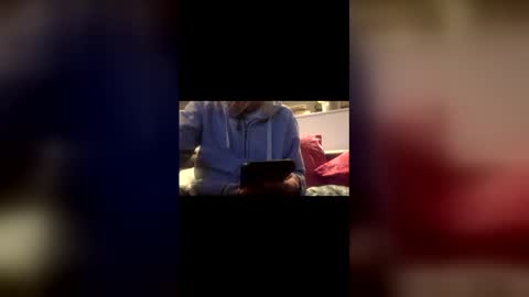 Snapshot of redspider1543 chatting on 01-09-26, 07:04 Redspider154 online show from 01-09-26, 07:04