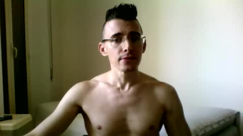 redstep0 online show from 09-25-25, 09:13