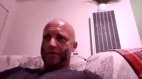 Snapshot of redteamallday chatting on 02-24-25, 03:09 The devil online show from 02-24-25, 03:09