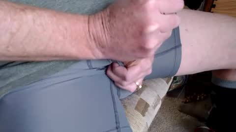 Snapshot of redtxn69 chatting on 01-04-25, 07:23 Max online show from 01-04-25, 07:23