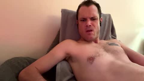 Reed Thomas online show from 12-04-25, 01:04