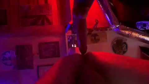 Snapshot of reeferleefer chatting on 01-07-26, 02:58 Lee online show from 01-07-26, 02:58