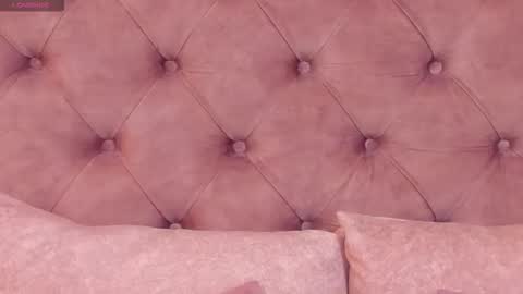 Regina  online show from 11-27-25, 10:34