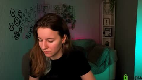 Regina online show from 01-09-26, 10:18