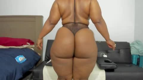 reginabanx online show from 04-11-26, 02:05