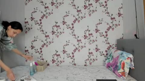 Alisa online show from 02-10-25, 01:44