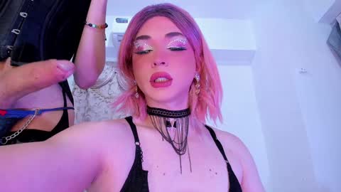 reginarose online show from 12-11-24, 01:47