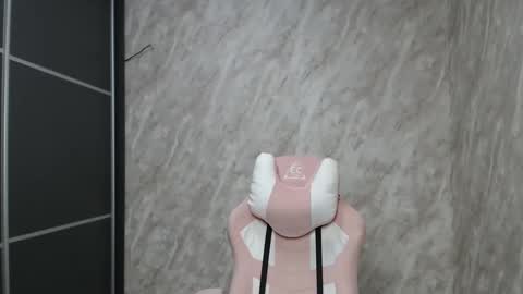 Snapshot of reginasmilee chatting on 02-21-25, 06:18 Regina online show from 02-21-25, 06:18