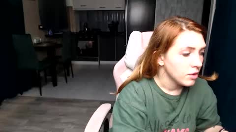 Snapshot of reginasmilee chatting on 11-02-25, 02:19 Regina online show from 11-02-25, 02:19