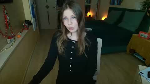 Snapshot of reginasparkle chatting on 01-12-26, 07:19 Regina online show from 01-12-26, 07:19