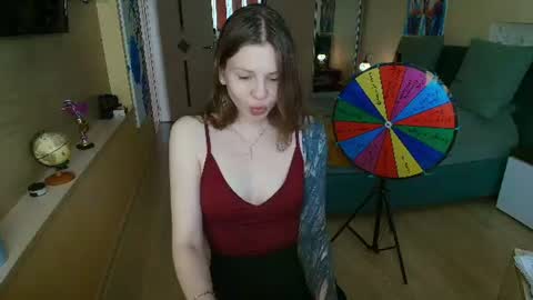 Regina online show from 06-25-26, 09:36