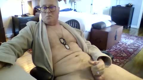 Snapshot of regularguynola chatting on 02-26-25, 10:09 RegularGuyNOLA online show from 02-26-25, 10:09