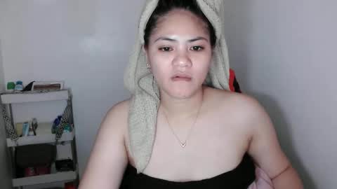 reign2525 online show from 09-18-25, 12:29