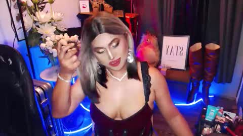 Red Ivy online show from 03-12-26, 11:16