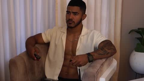 Reik online show from 10-18-25, 12:06