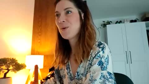 Reiley online show from 04-09-26, 05:51