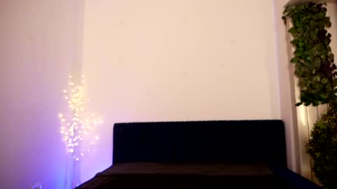 Elly online show from 04-01-26, 06:14