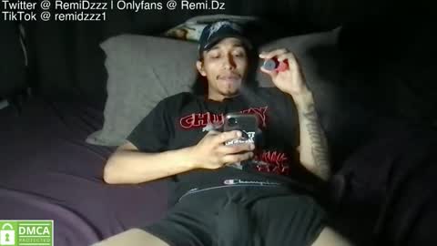 Remi D online show from 10-26-25, 07:36