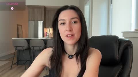 Snapshot of remibliss chatting on 05-21-26, 07:21 Remi online show from 05-21-26, 07:21