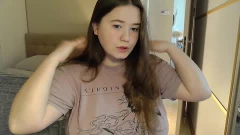 Ann OF - remirann21 online show from 03-08-25, 05:59