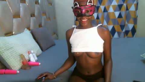 remmyqueen online show from 04-18-26, 05:22