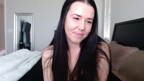 Bella Lively online show from 01-05-26, 06:55