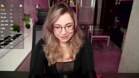 RemyWild online show from 10-04-25, 12:14