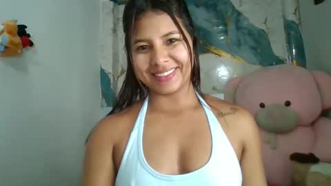 Snapshot of renata940434 chatting on 03-24-26, 03:33 renata online show from 03-24-26, 03:33