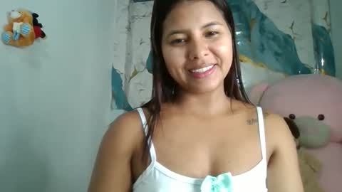 Snapshot of renata940434 chatting on 03-26-26, 05:57 renata online show from 03-26-26, 05:57
