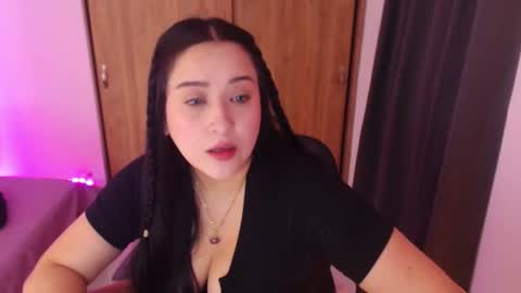 Snapshot of renata_ruiz chatting on 07-14-26, 03:55 online show from 07-14-26, 03:55