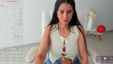 RENATA online show from 10-24-25, 04:58