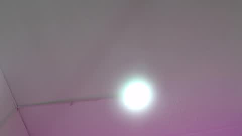 Snapshot of renata_valentina chatting on 04-17-26, 10:51 RENATA VALENTINA online show from 04-17-26, 10:51