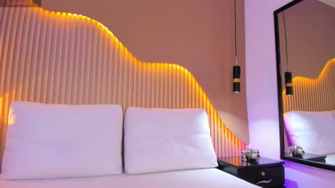 Renata online show from 03-26-26, 05:46