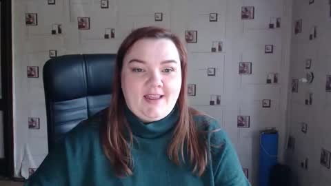 Snapshot of renataoia chatting on 04-25-26, 02:47 renataoia online show from 04-25-26, 02:47
