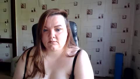 Snapshot of renataoia chatting on 05-31-26, 01:29 renataoia online show from 05-31-26, 01:29