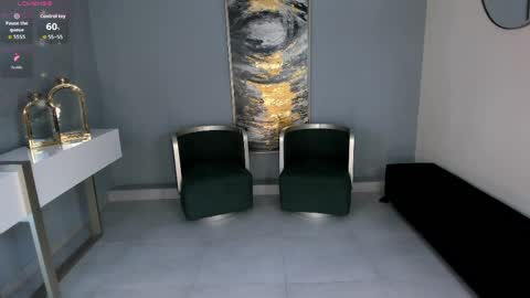 Renata Reyes online show from 04-12-26, 05:40