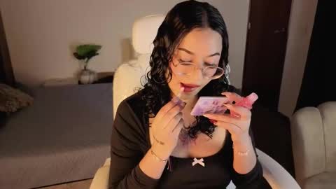 renaxi_smith online show from 01-05-26, 07:50