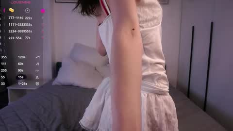 Snapshot of renaythilmony chatting on 05-22-26, 02:44 Naomi online show from 05-22-26, 02:44